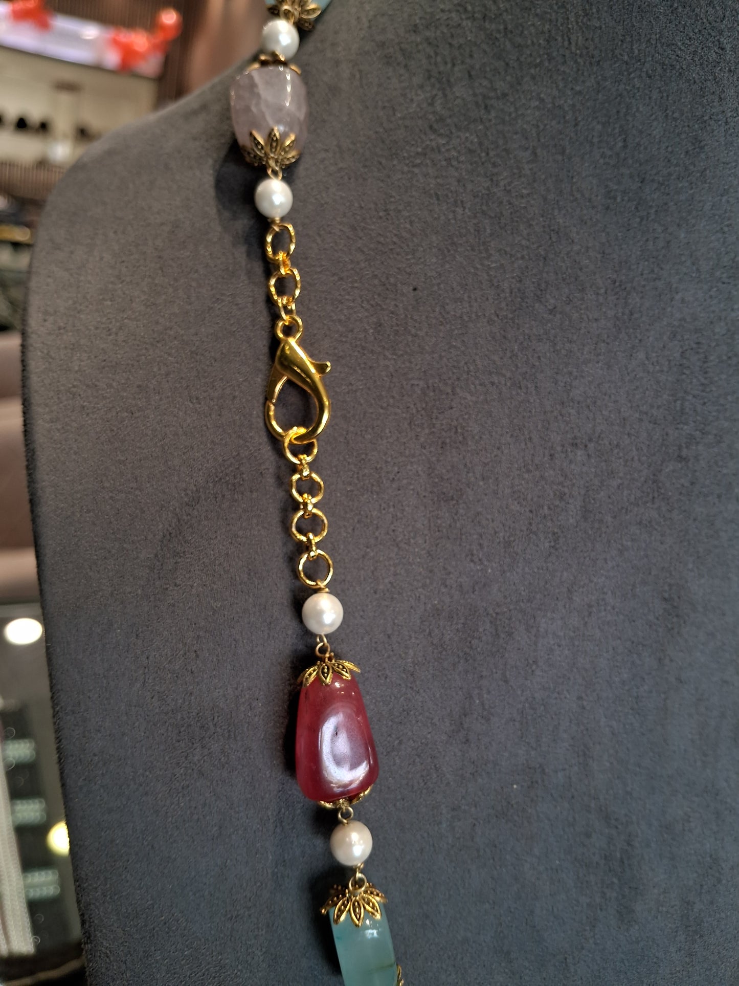Handcrafted Multicolor Tumble Gemstone Necklace with Pearls