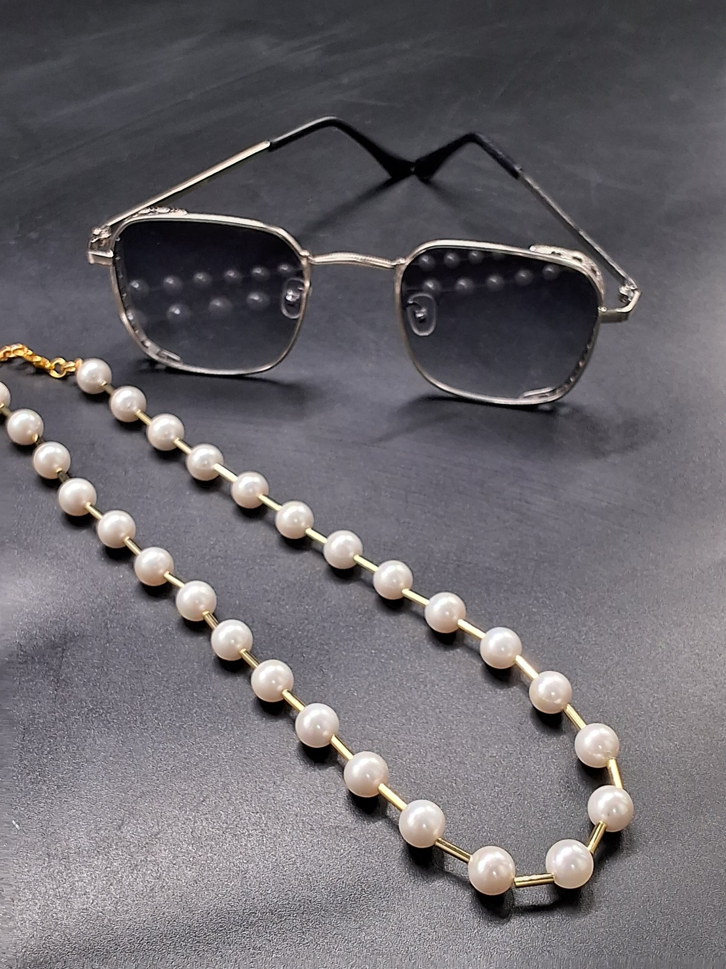 Designer & Elegant 8mm Shell Pearl String Necklace