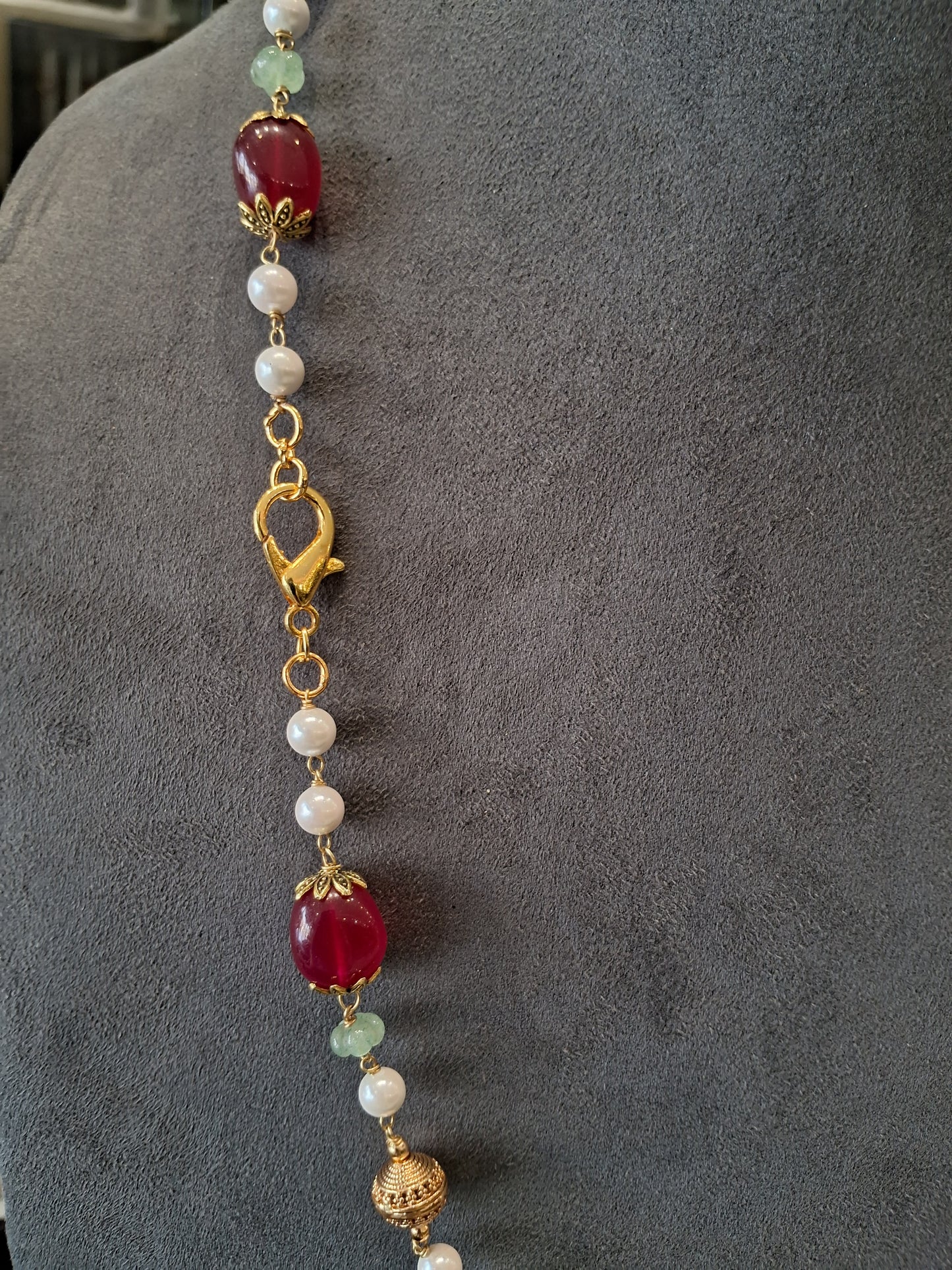 Festive Ruby Red Stone Necklace with Pearls & Antique Gold Beads