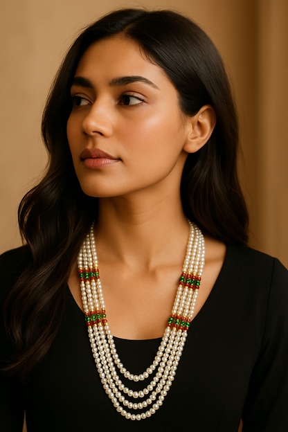 Elegant cultured pearl strings necklace