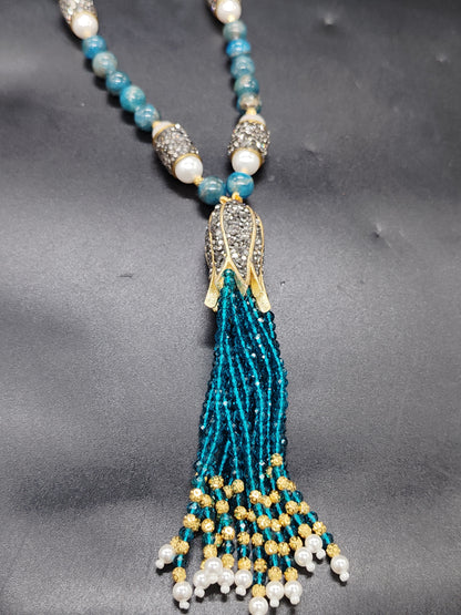 Blue Apatite Gemstone Necklace with Pearls – Elegant Gold-Finish Beaded Jewelry