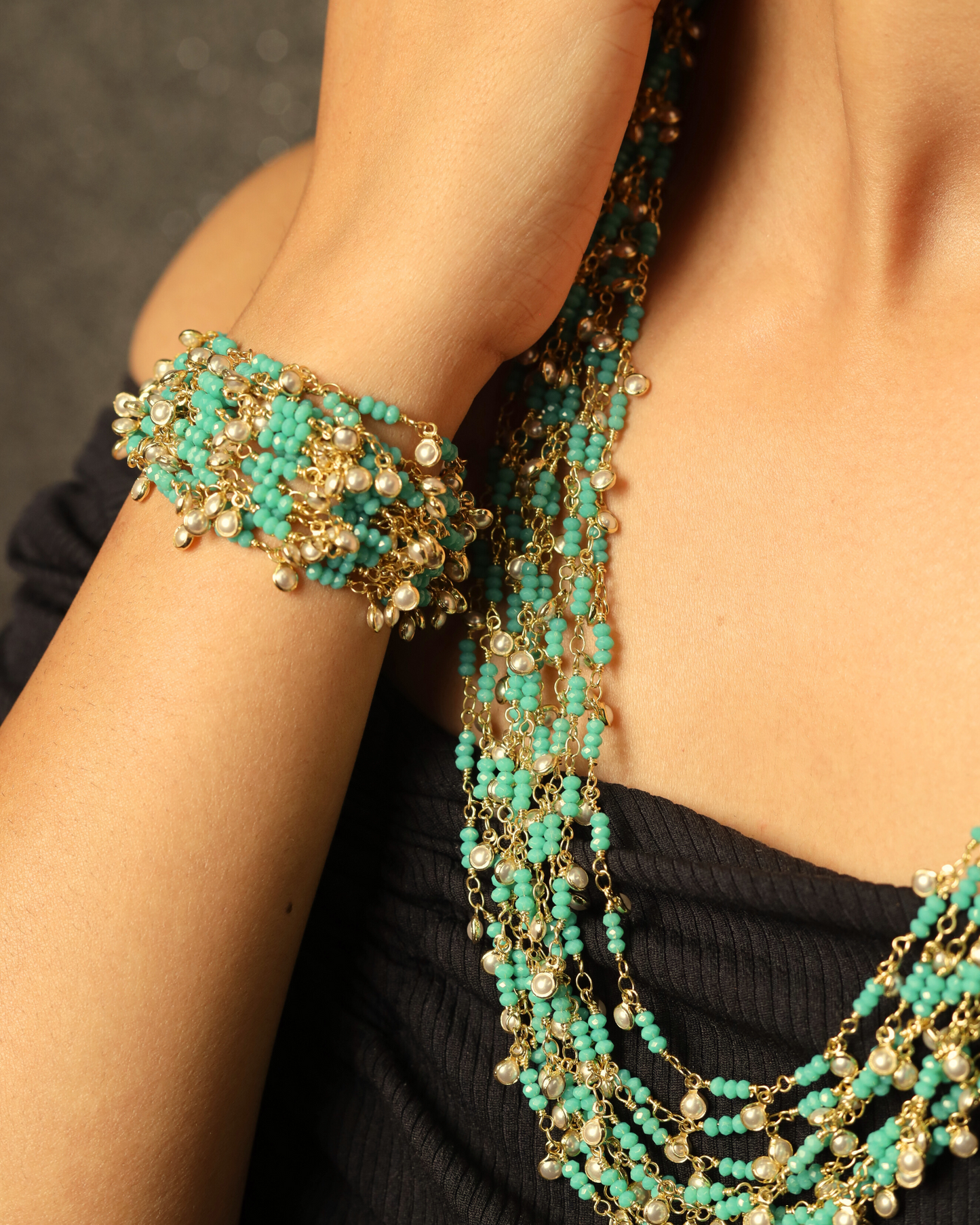 Turquoise Onyx Bunch Necklace