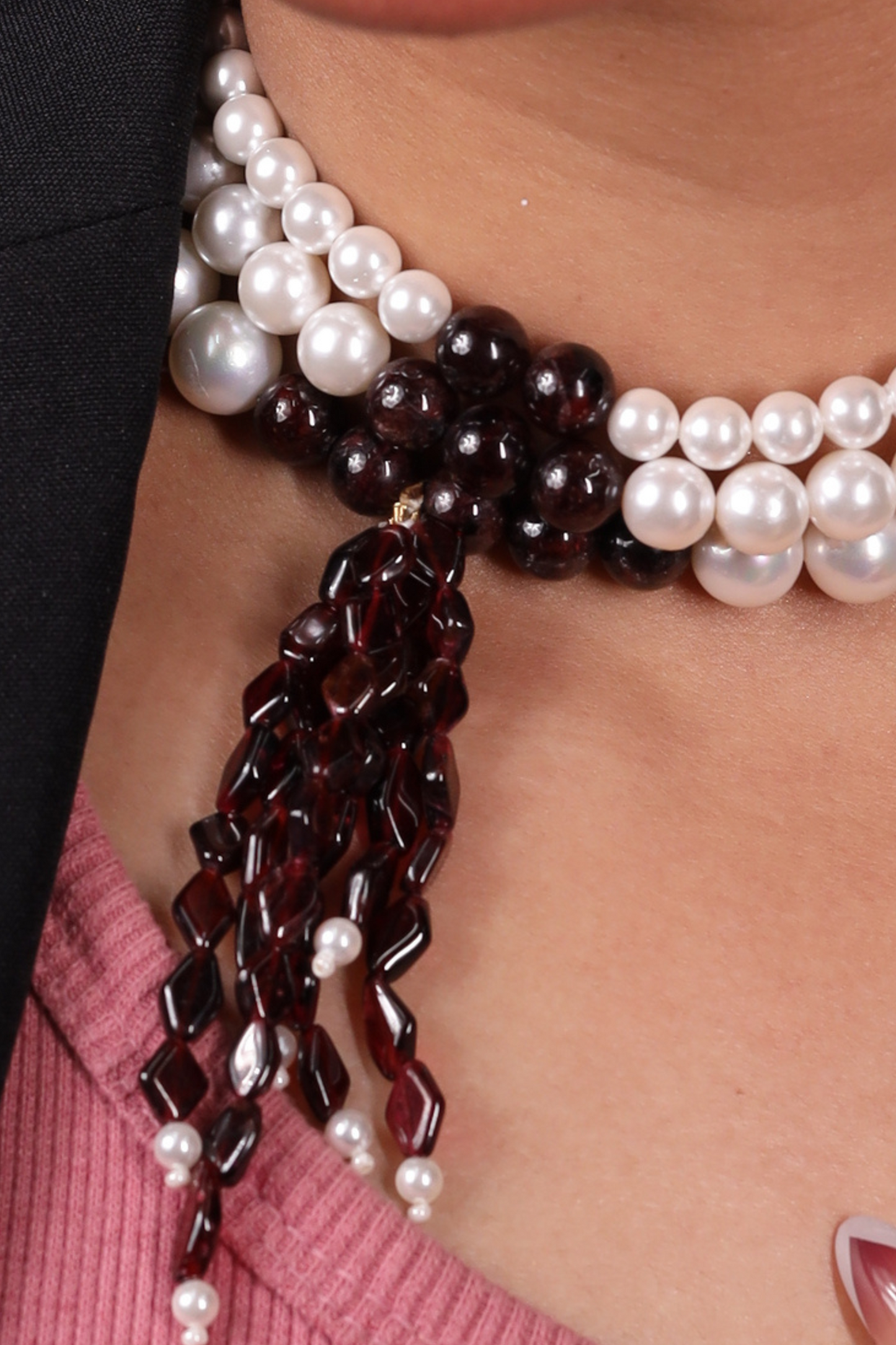Shell Pearl with Garnet Beads Necklace