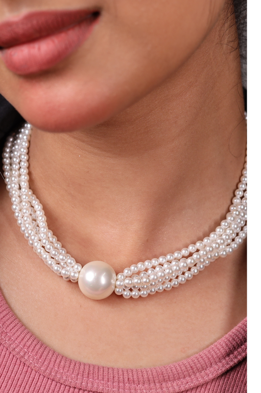 Elegant Pearl Contemporary Necklace